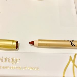 Lisa Eldridge Velvet Cinnabar lip pencil